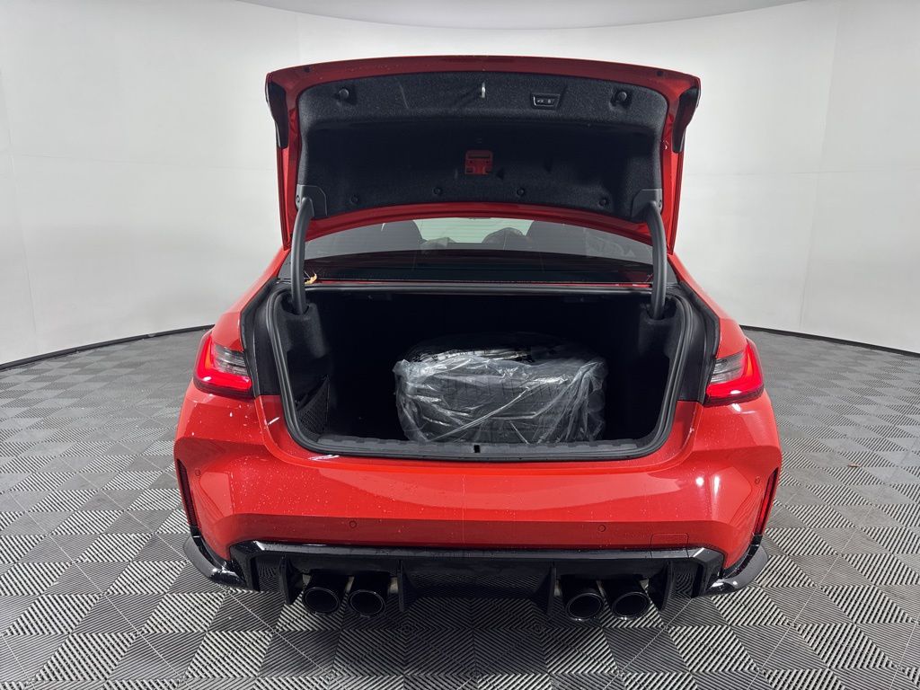 Thumbnail: 2025 BMW M3 - 9