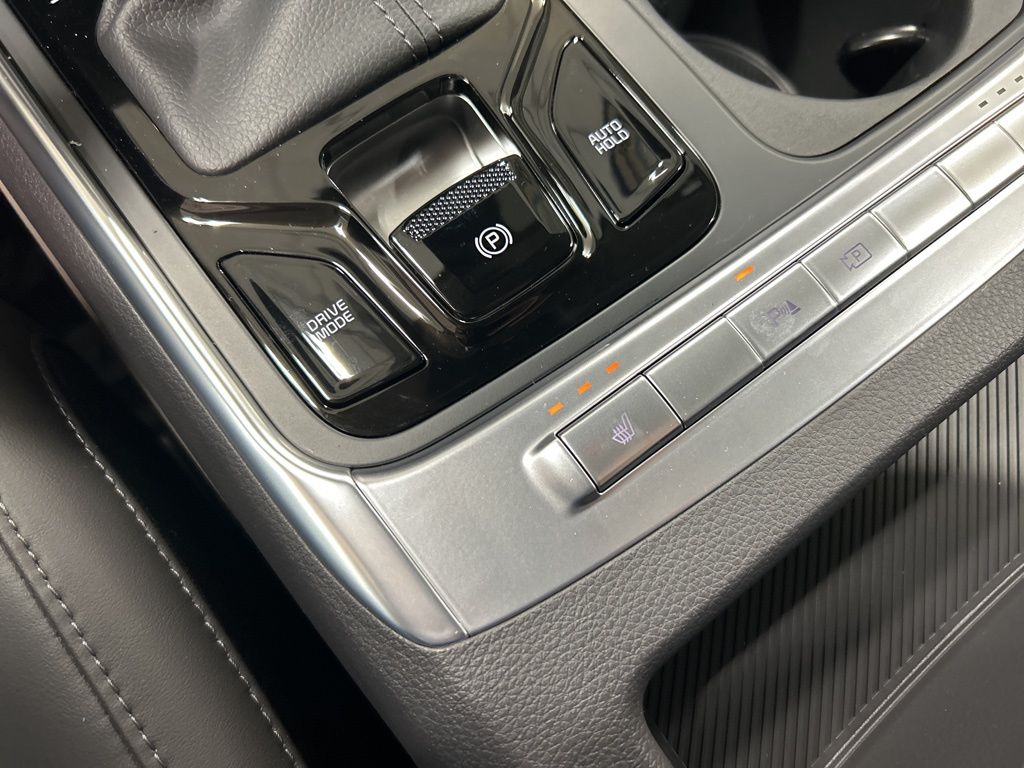 new 2026 Kia Carnival car, priced at $44,615