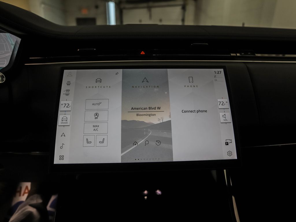 Thumbnail: 2024 Land Rover Range Rover Sport - 15