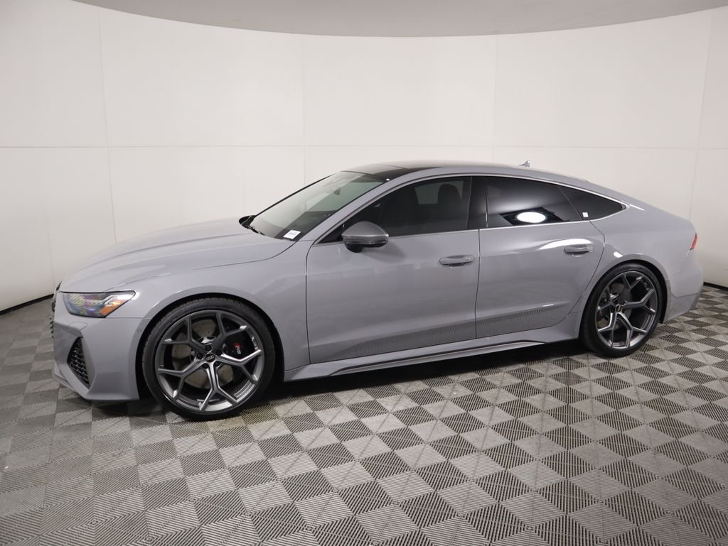 Thumbnail: 2026 Audi RS 7 - 8