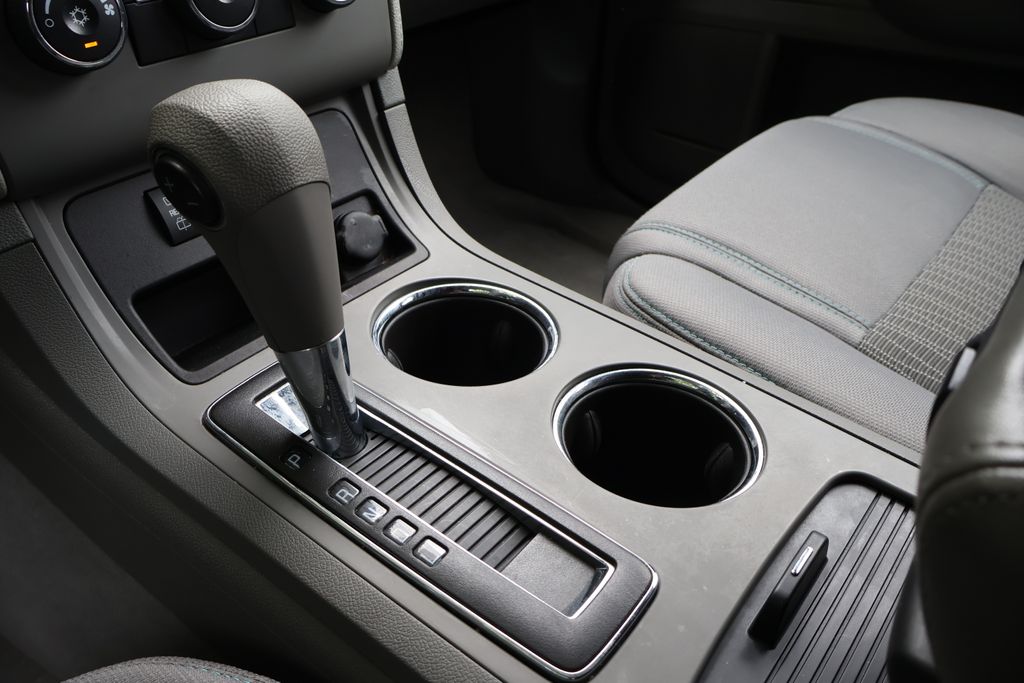 2013 Chevrolet Traverse LS 19