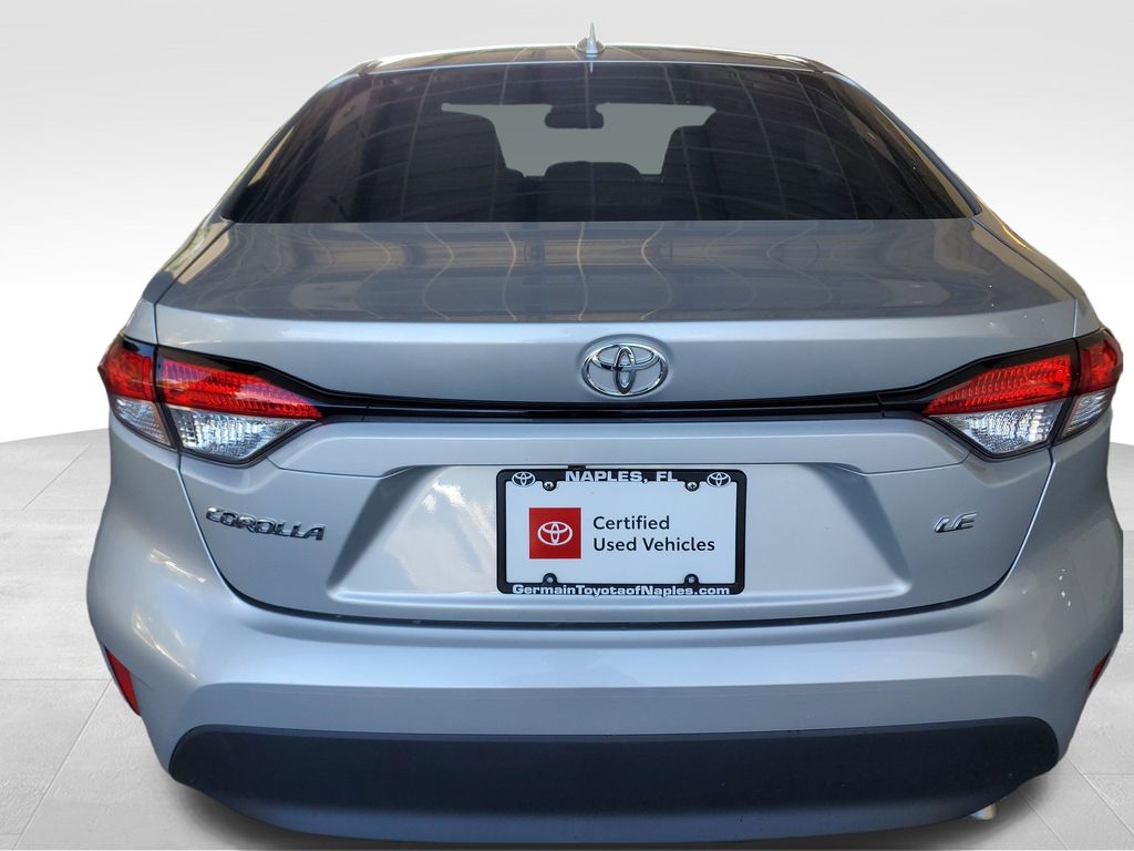 2025 Toyota Corolla LE photo 11