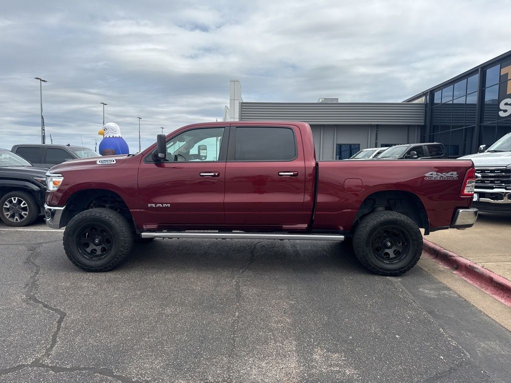 Delmonico Red Pearlcoat 2019 RAM 1500 Big Horn Crew Cab 4WD Pickup Truck Four-Wheel Drive 8-Speed Automatic