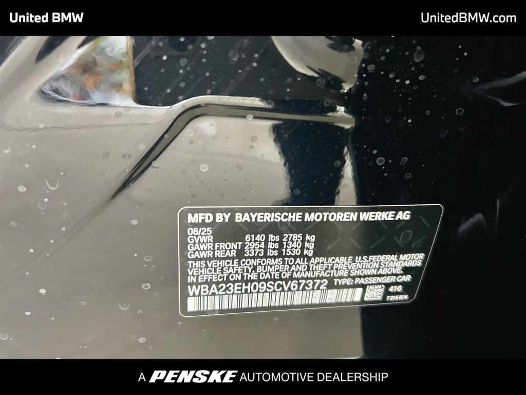 Thumbnail: 2025 BMW 7 Series - 24