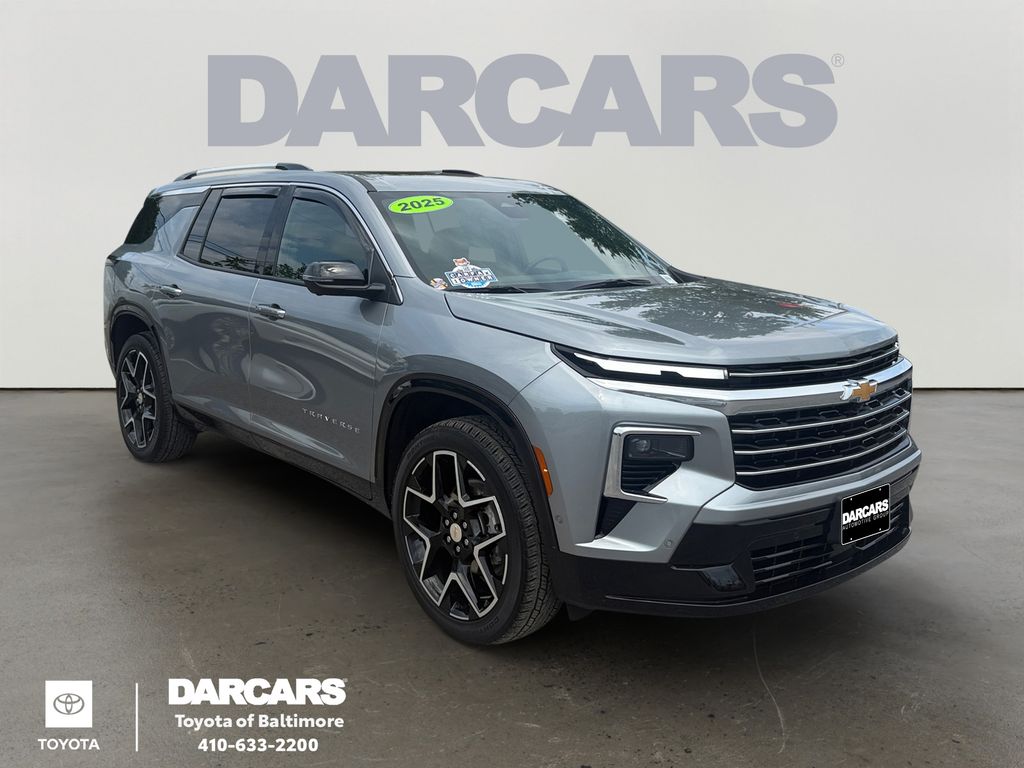 Sterling Gray Metallic 2025 Chevrolet Traverse SUV / Crossover Front-Wheel Drive 8-Speed Automatic