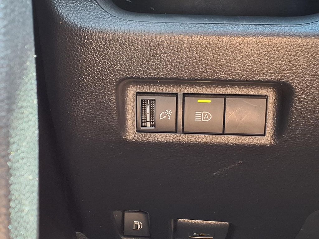2022 Toyota RAV4 Hybrid SE White at Toyota of Victoria