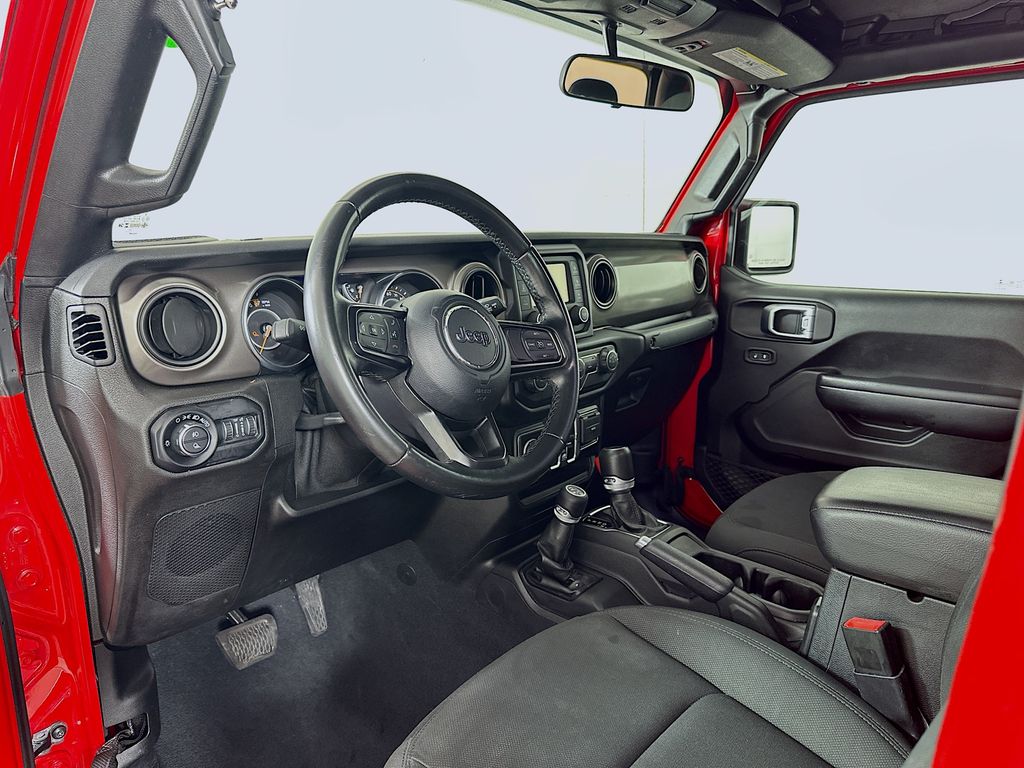 Thumbnail: 2020 Jeep Gladiator - 9