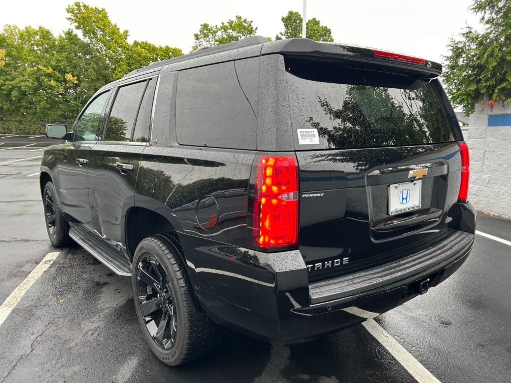 Thumbnail: 2018 Chevrolet Tahoe - 3