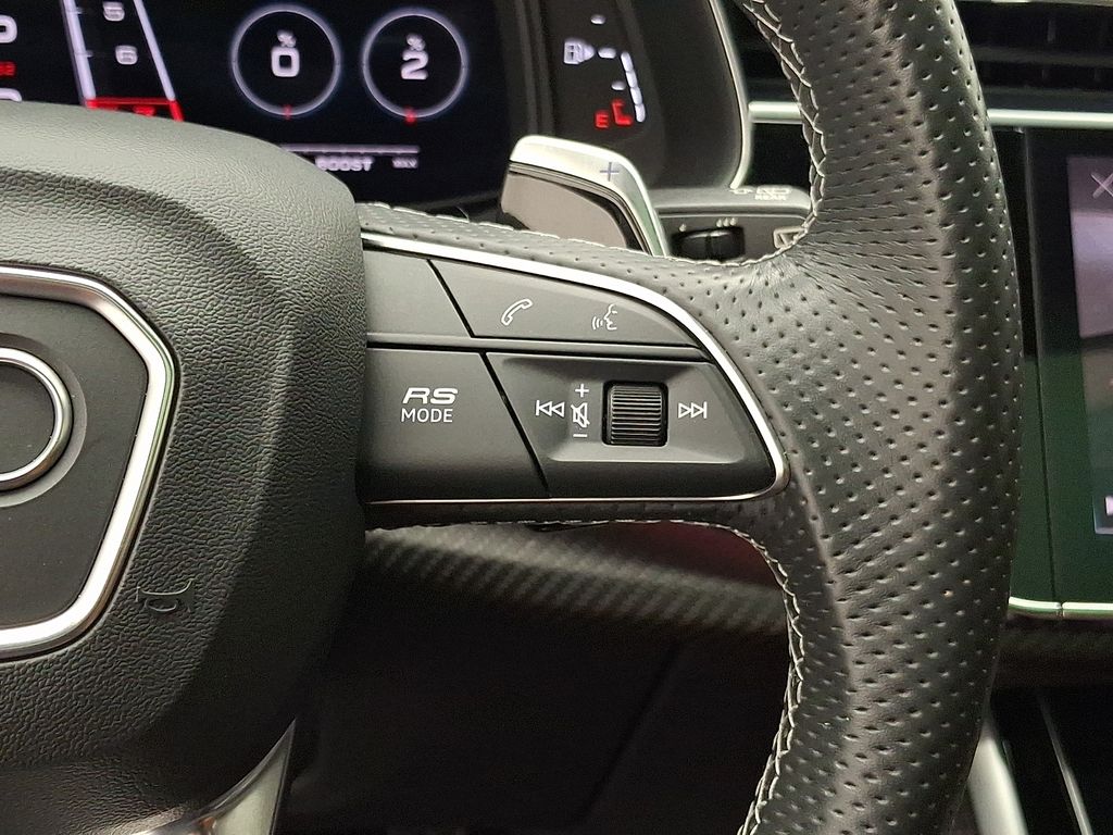 Thumbnail: 2021 Audi RS Q8 - 23
