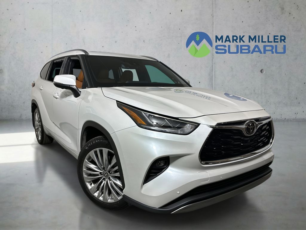 2025 Toyota Highlander Platinum