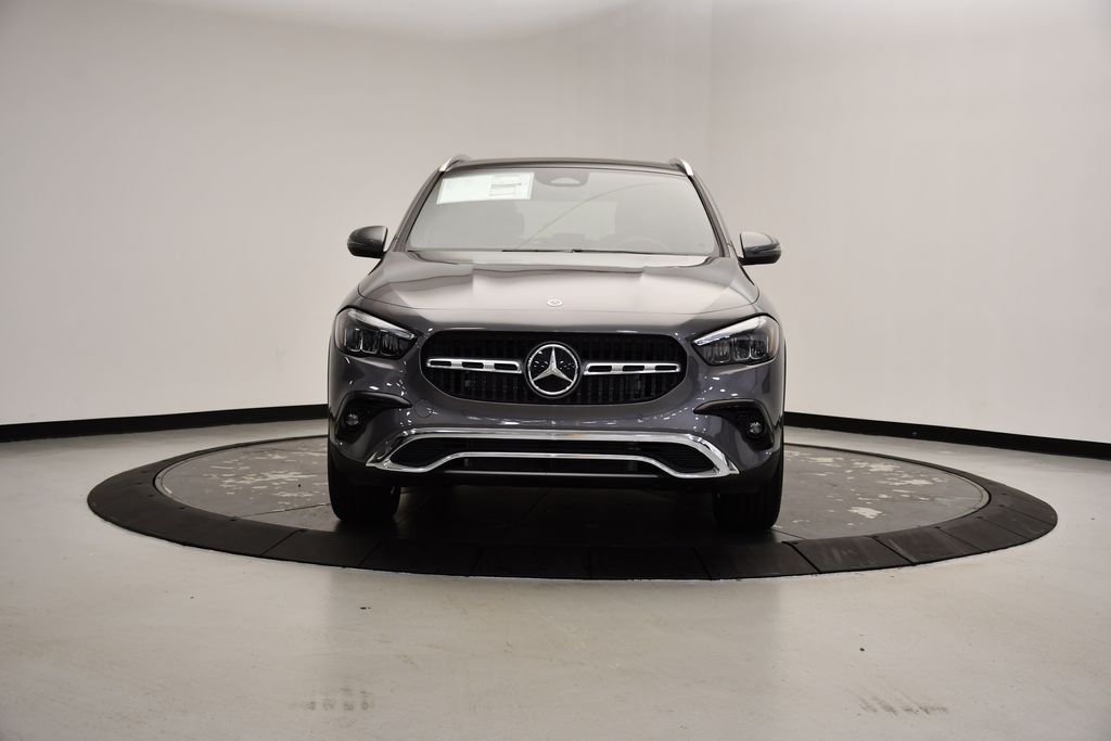 2025 Mercedes-Benz GLA 250 4MATIC 8