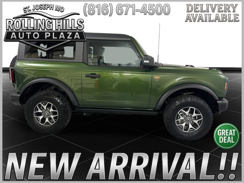 Eruption Green Metallic 2023 Ford Bronco Badlands Advanced 2-Door 4WD SUV / Crossover Four-Wheel Drive Automatic