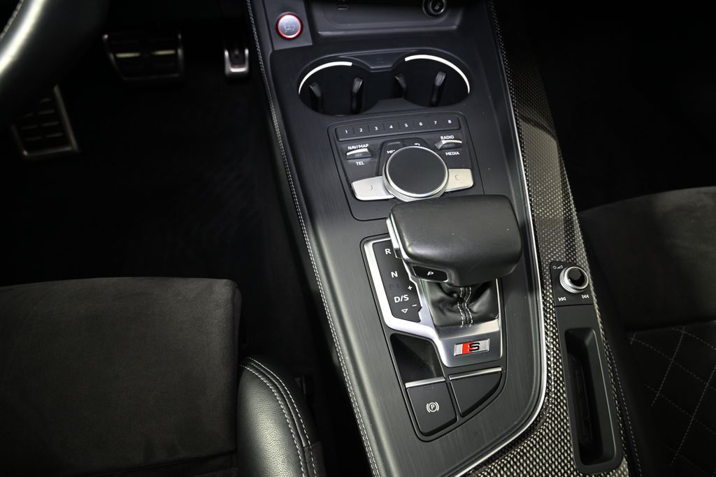 Thumbnail: 2019 Audi S5 - 19