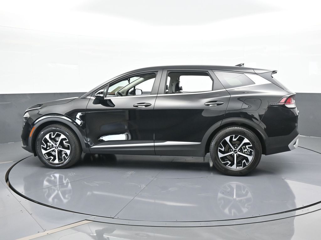 Used 2024 Kia Sportage EX with VIN 5XYK33DF0RG225400 for sale in Miami, FL