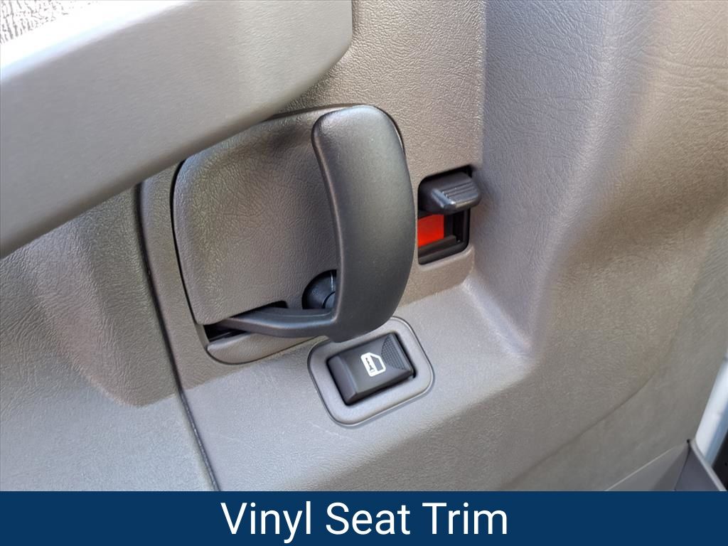 ChevroletExpress Cutaway19