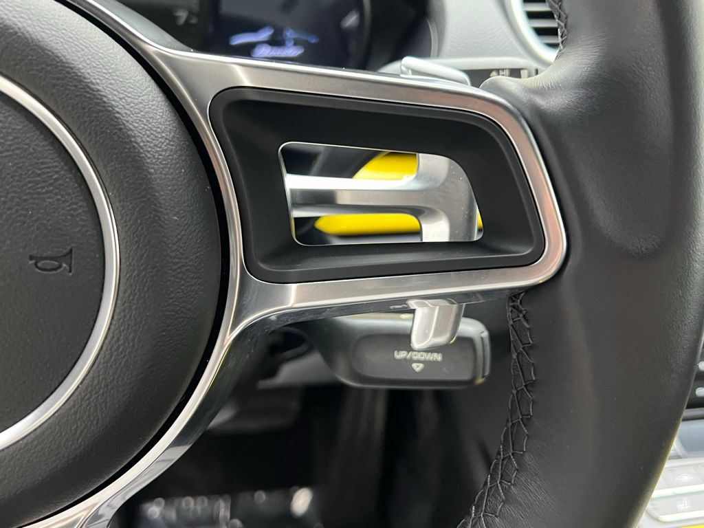 Thumbnail: 2019 Porsche 718 Boxster - 8