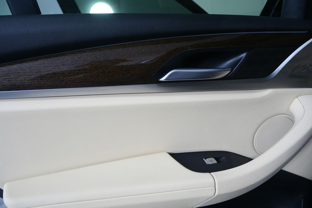 Thumbnail: 2023 BMW X3 - 13