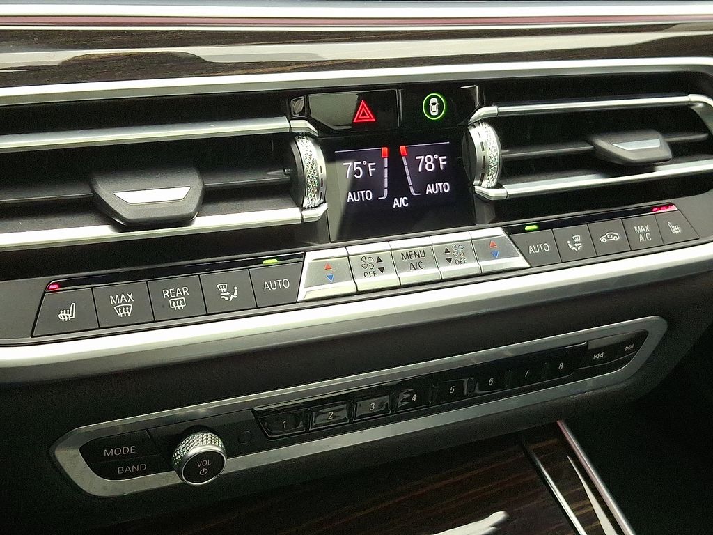 Thumbnail: 2021 BMW X7 - 19