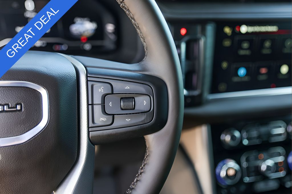 Used 2024 White GMC Denali image 13