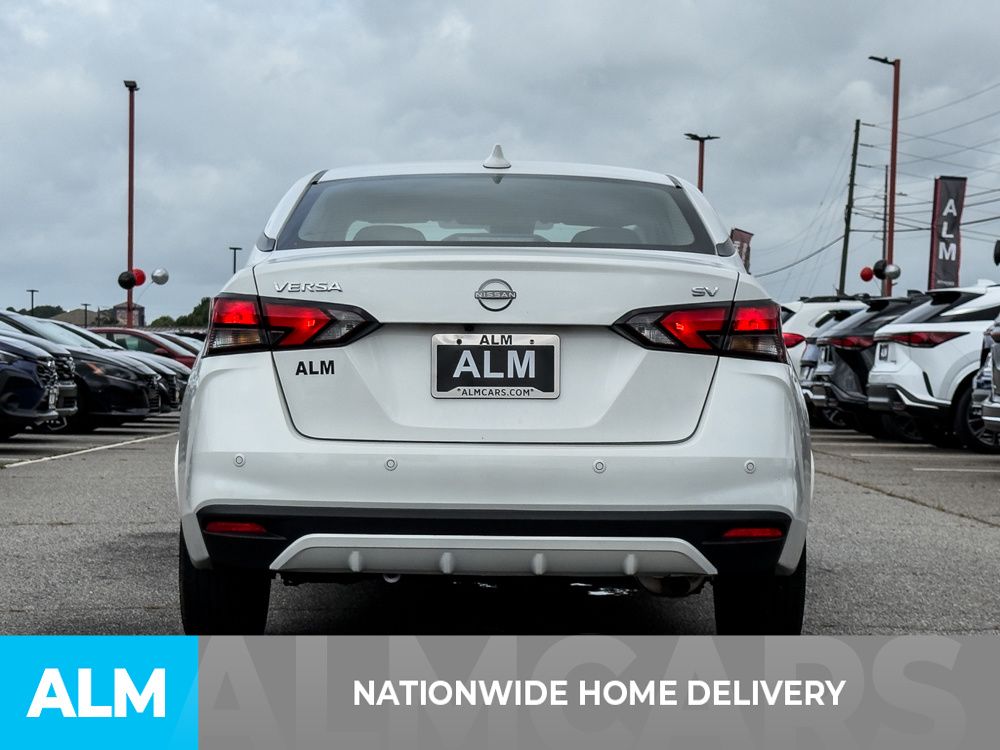 Used 2024 White Nissan 1.6 SV image 4