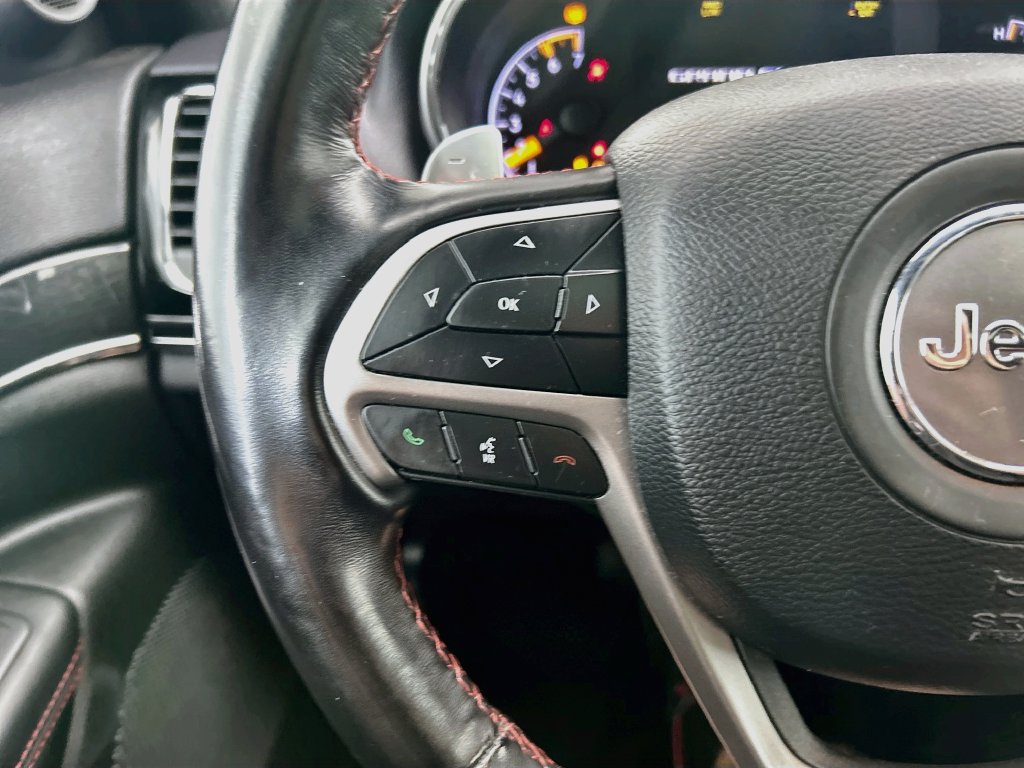 Thumbnail: 2021 Jeep Grand Cherokee - 11