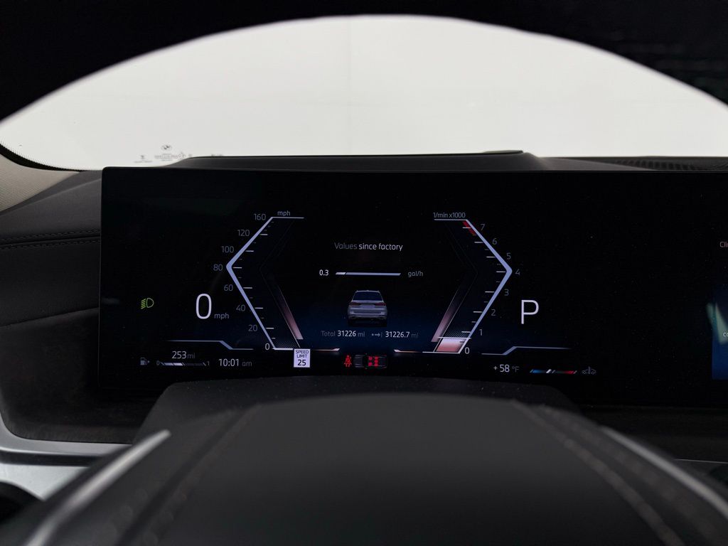 Thumbnail: 2024 BMW X7 - 18