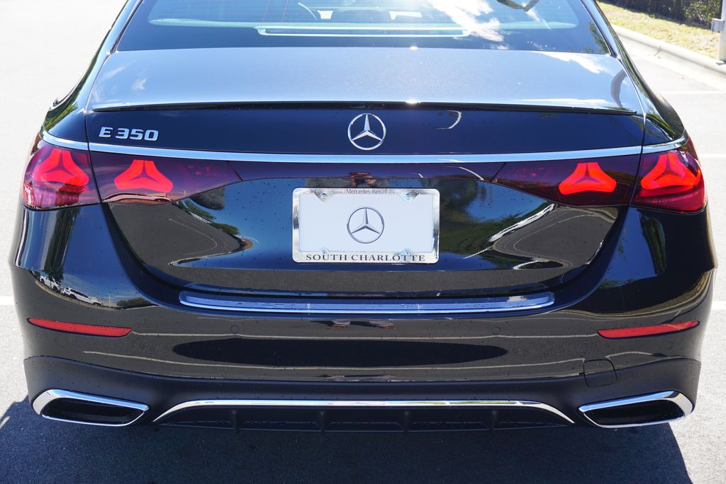 Thumbnail: 2026 Mercedes-Benz E-Class - 15