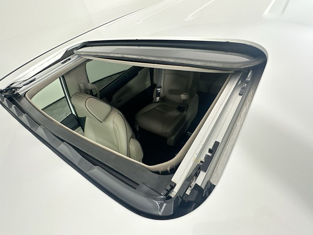 Thumbnail: 2021 Honda Odyssey - 21