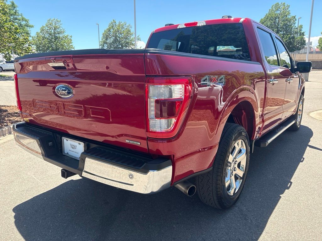 View vehicle photo 5