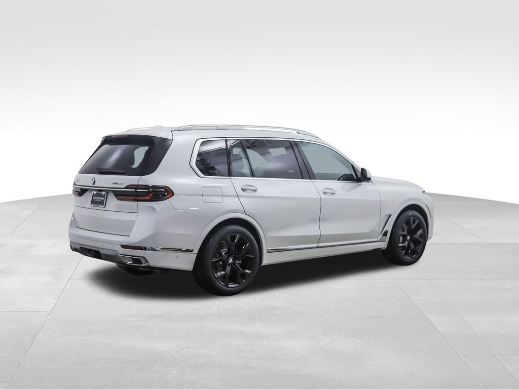 2024 BMW X7 xDrive40i 5