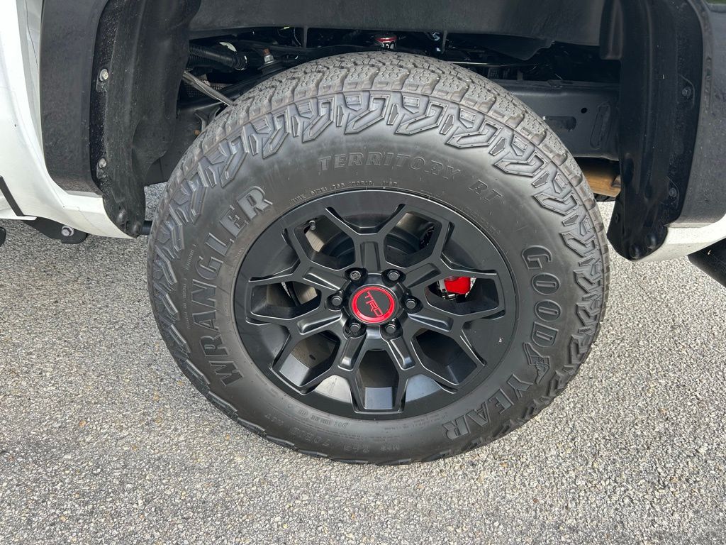 Thumbnail: 2025 Toyota Tacoma - 10