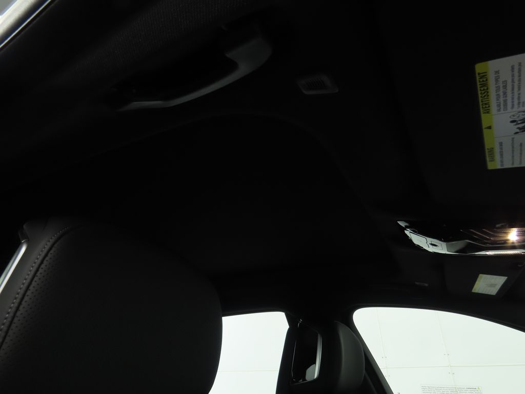 Thumbnail: 2026 BMW 7 Series - 17