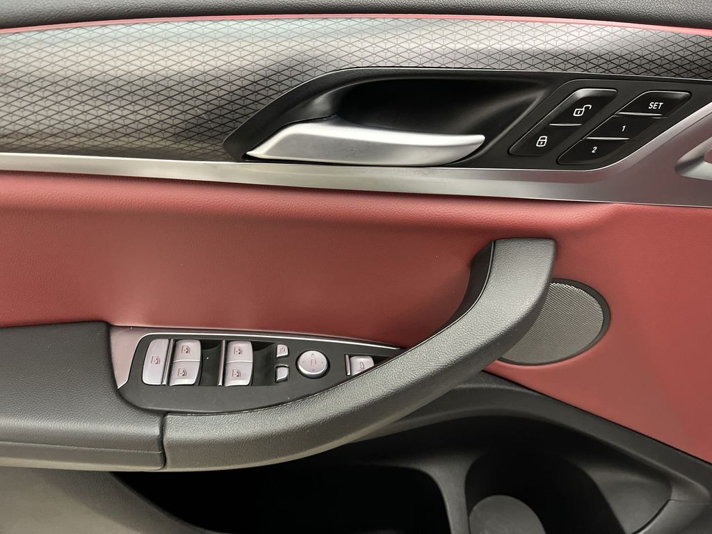 Thumbnail: 2023 BMW X3 - 13