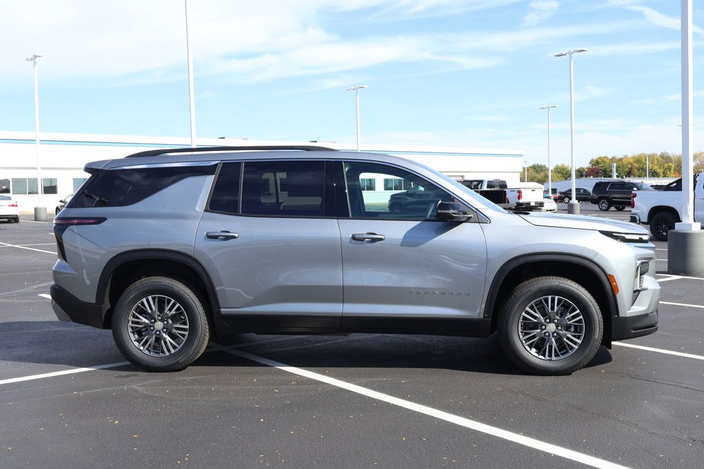 Thumbnail: 2026 Chevrolet Traverse - 9