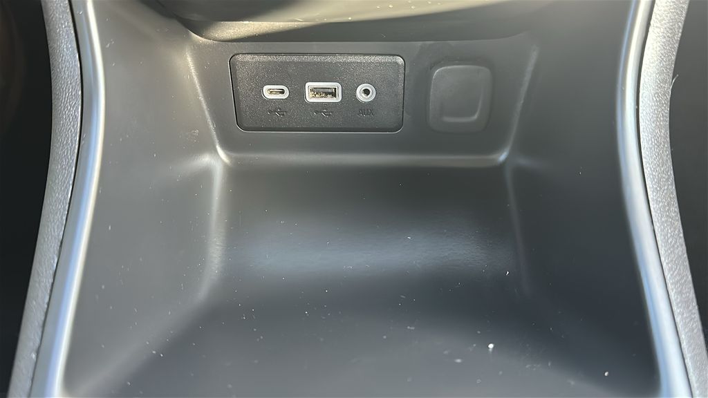 2024 GMC Terrain SLE White at South Houston Nissan