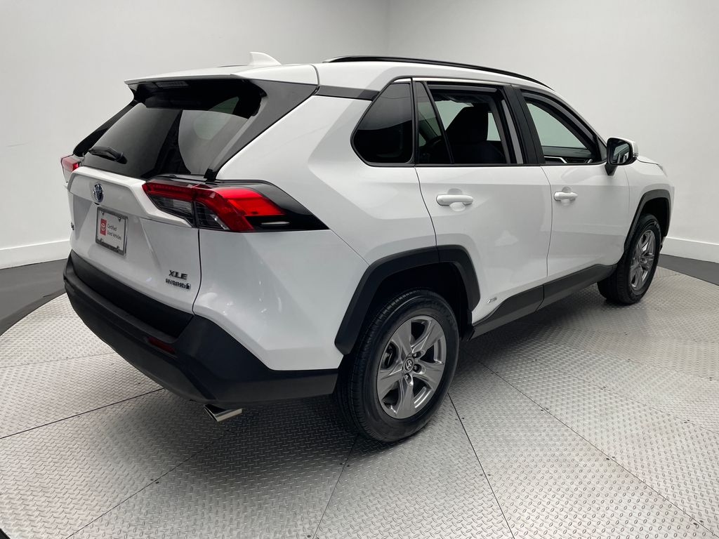 Thumbnail: 2024 Toyota RAV4 - 5