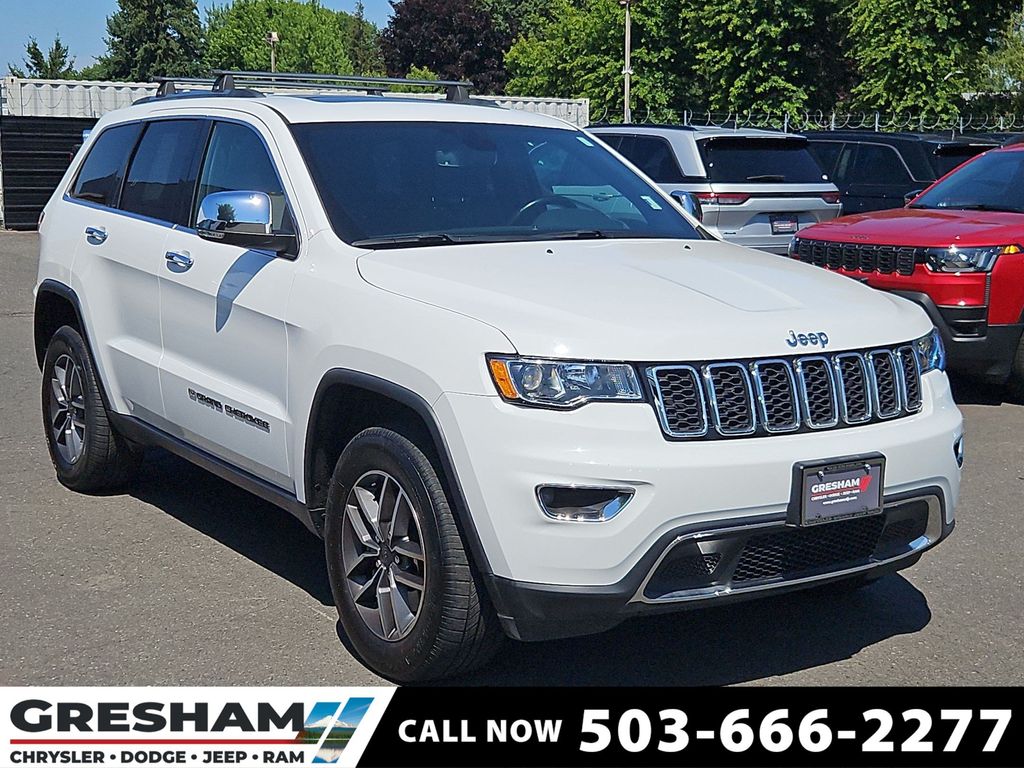 Bright White Clearcoat 2022 Jeep Grand Cherokee SUV / Crossover Four-Wheel Drive 8-Speed Automatic