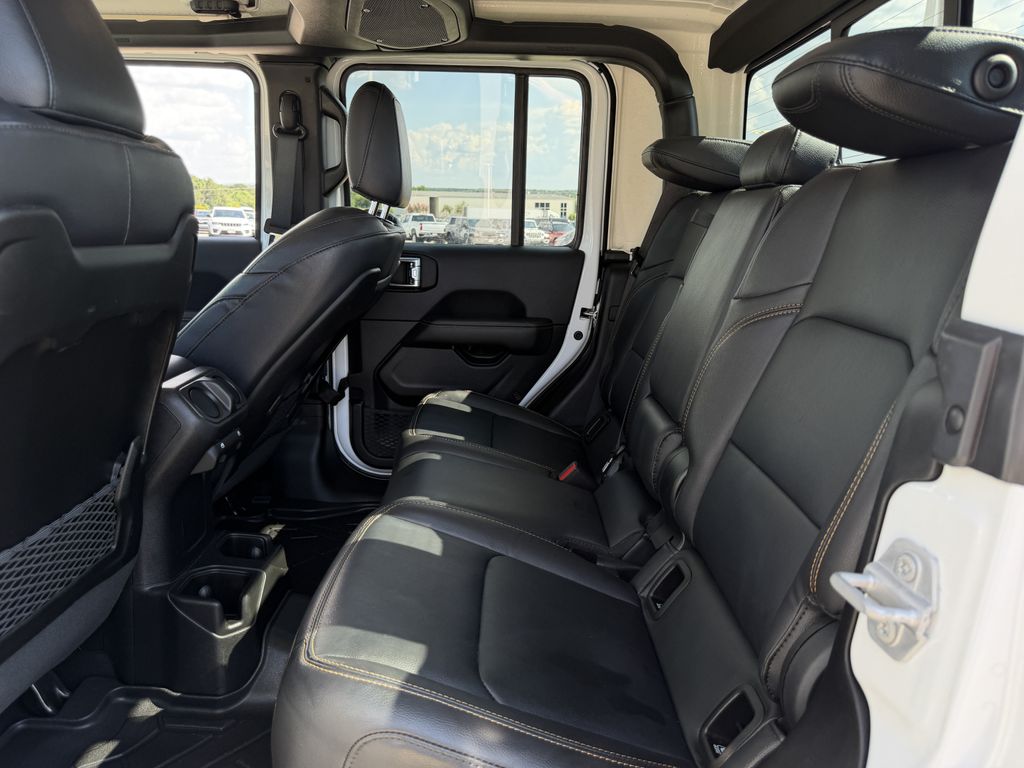 Used 2025 Jeep Gladiator Truck