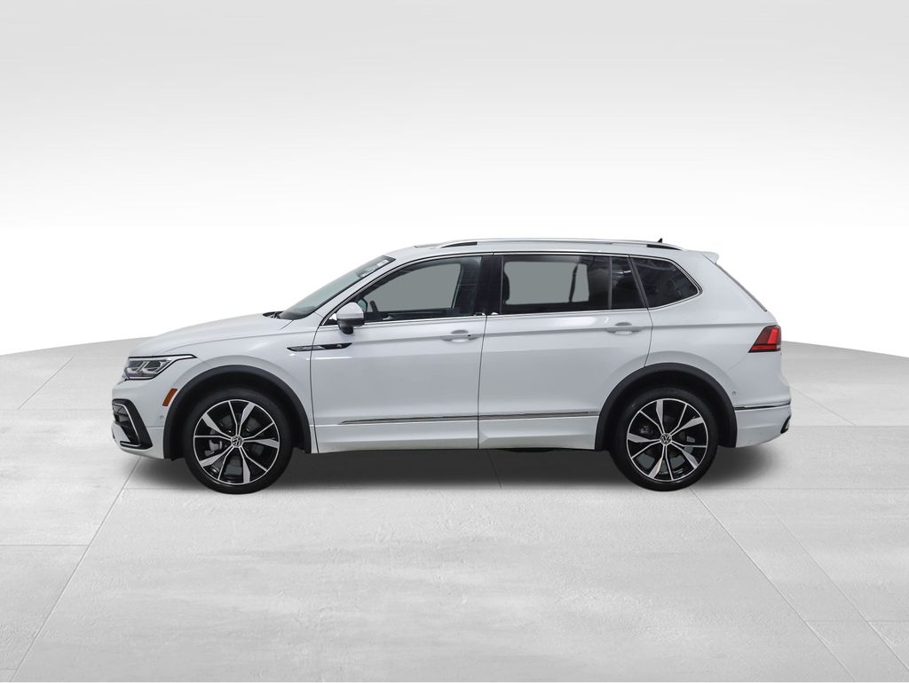 2024 Volkswagen Tiguan SE R-Line 2