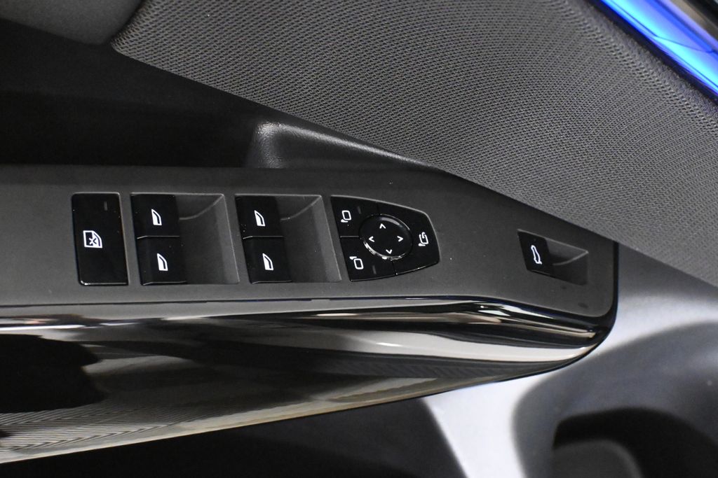 Thumbnail: 2026 BMW X3 - 25