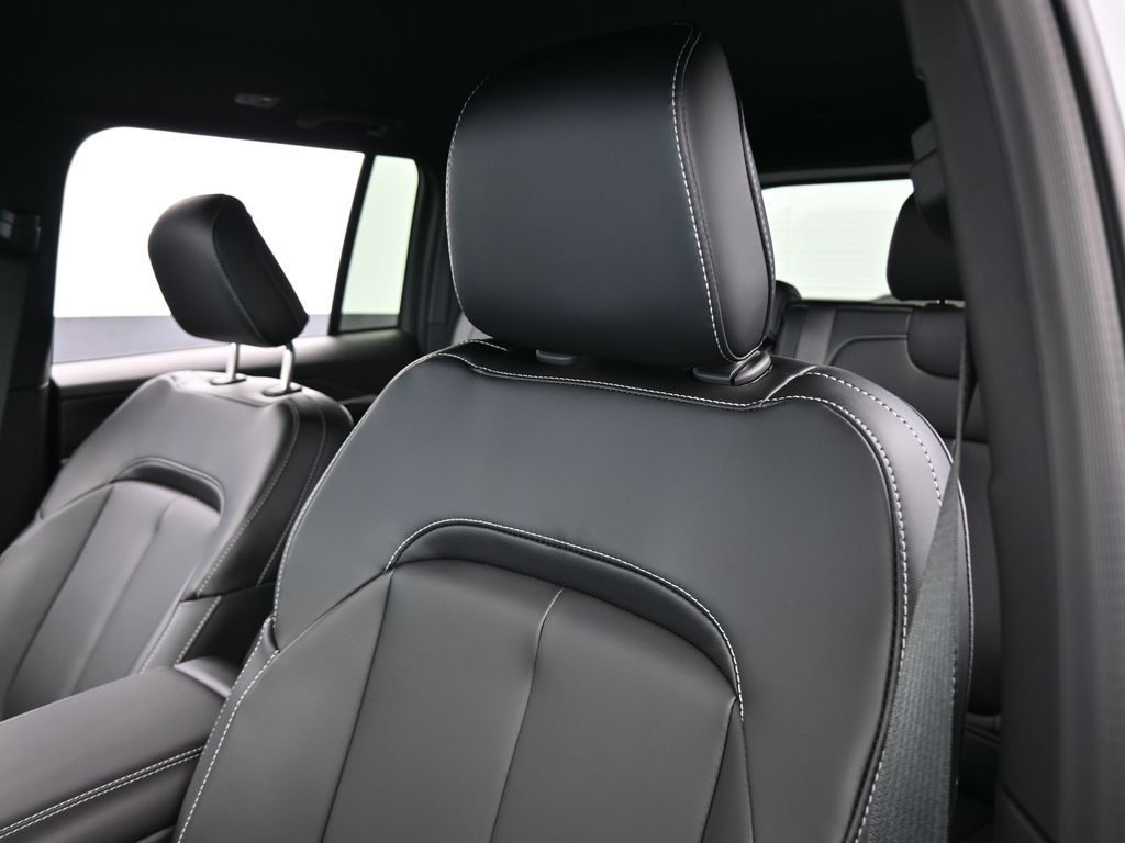 New 2025 Silver Zynith Jeep Limited image 16