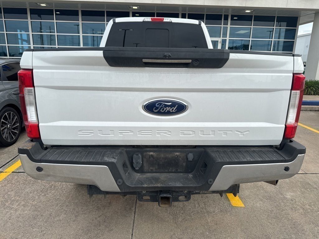 2019 Ford F-250SD Lariat White at Emmons Autoplex