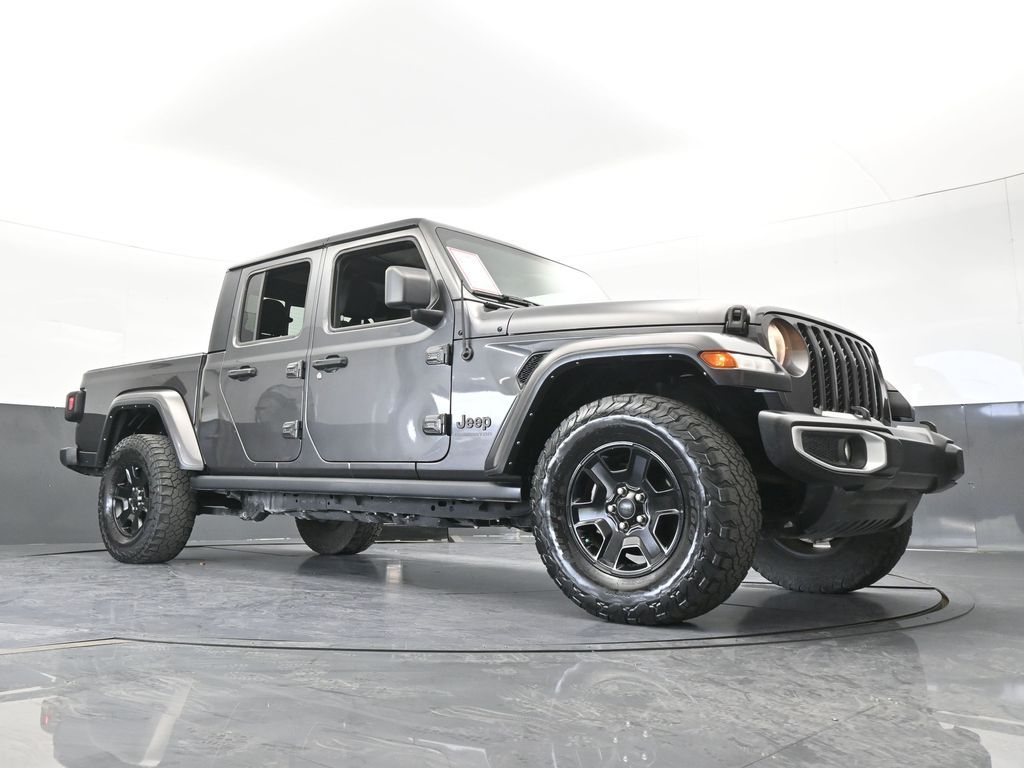 Used 2022 Granite Crystal Metallic Clearcoat Jeep Sport image 55