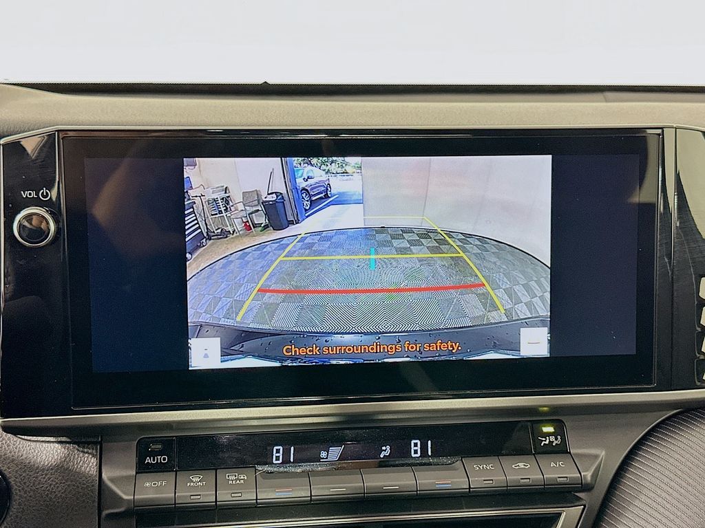 Thumbnail: 2025 Toyota Camry - 13