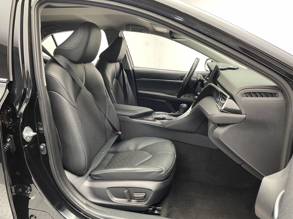 2023 Toyota Camry XSE 18