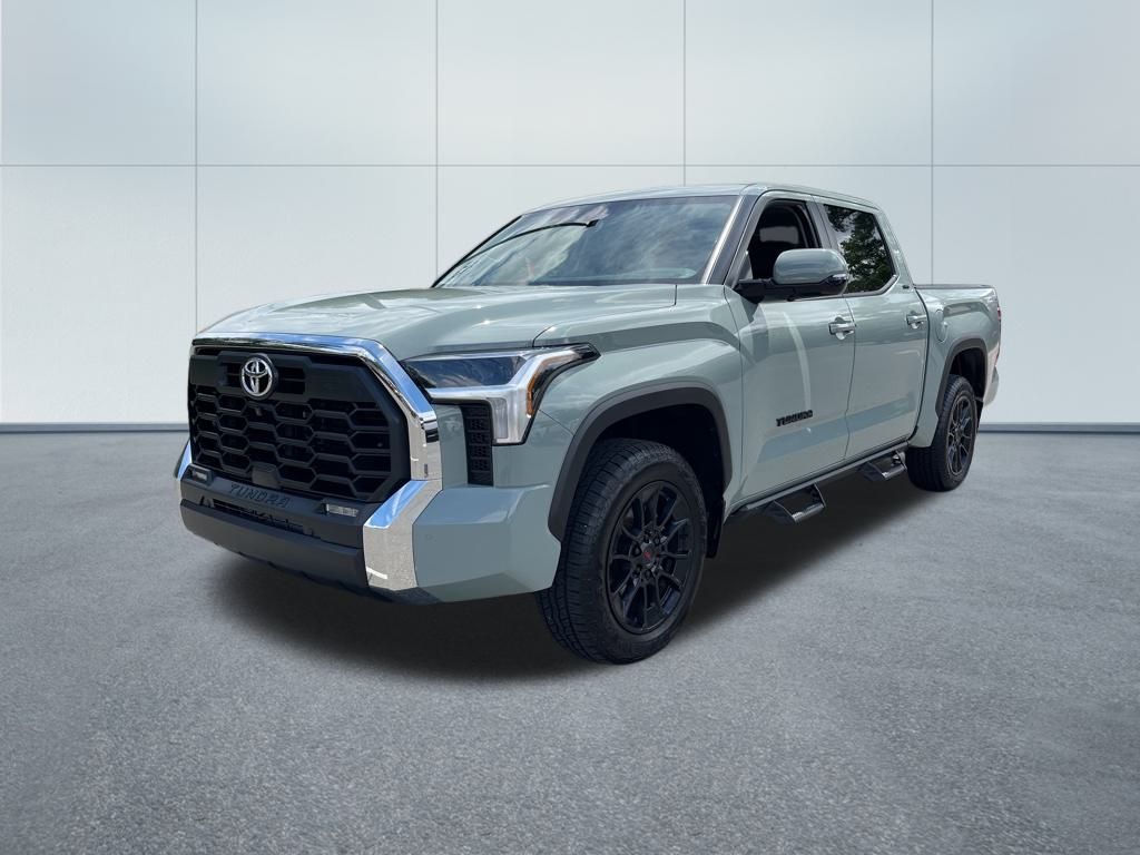 Tundra CrewMax SR5