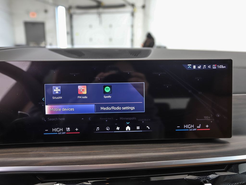 Thumbnail: 2026 BMW X5 - 17