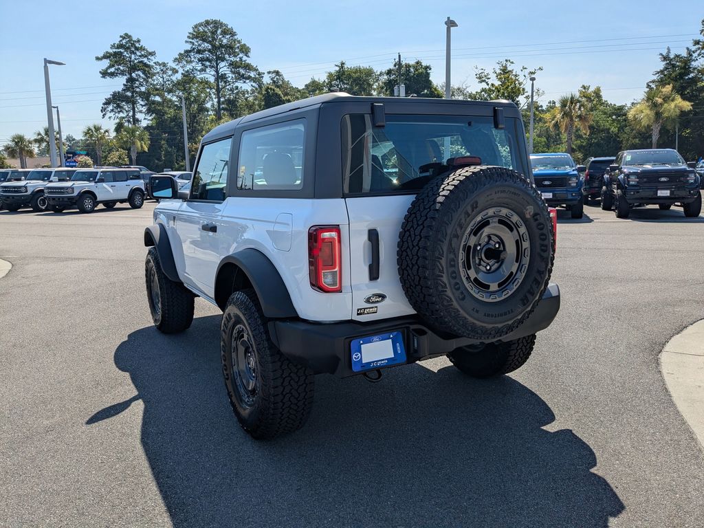 2025 Ford Bronco Base
