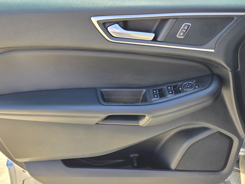 2022 Ford Edge SEL Silver at Autostrade