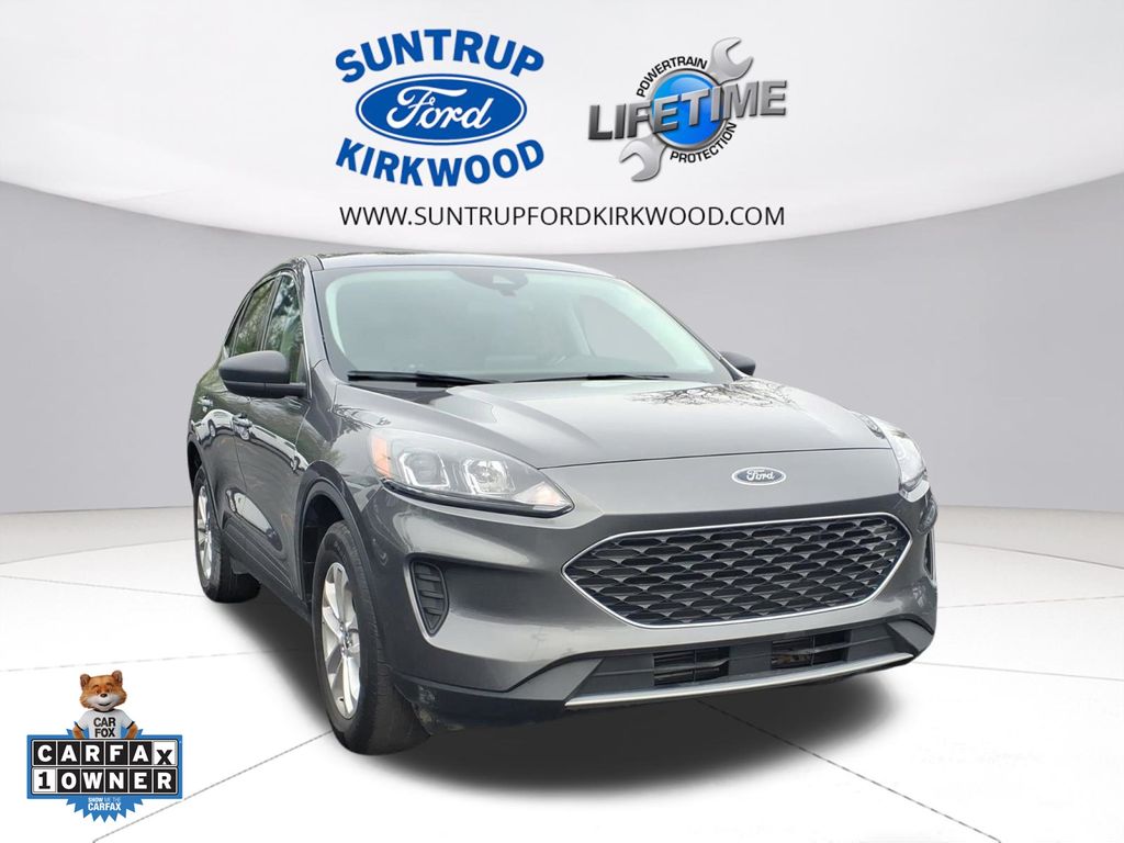 Carbonized Gray Metallic 2022 Ford Escape SE AWD SUV / Crossover All-Wheel Drive 8-Speed Automatic